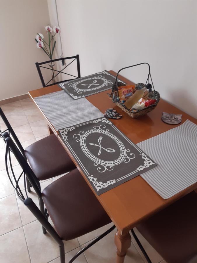 M&T Apartment Kavala Exteriör bild