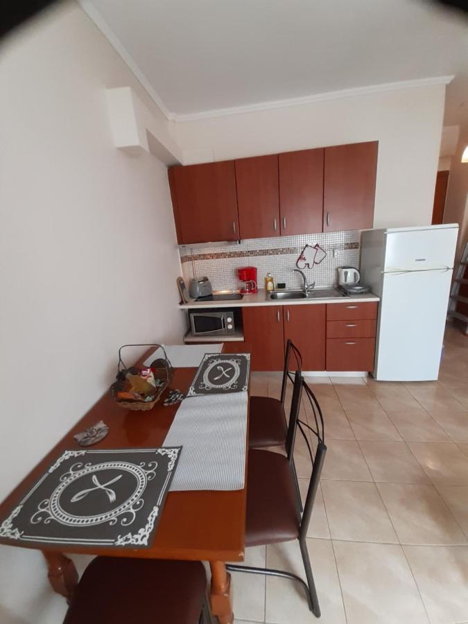 M&T Apartment Kavala Exteriör bild